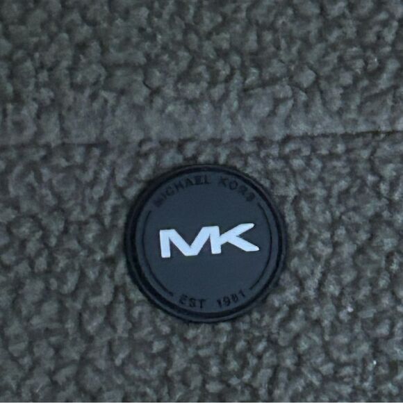 Michael Kors Men's Full Zip Sherpa Vest Olive Green Size XL - Picture 3 of 9
